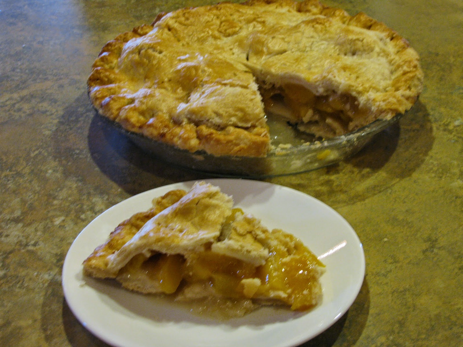 Grandma’s Flaky Crust Fresh Peach Pie Recipe